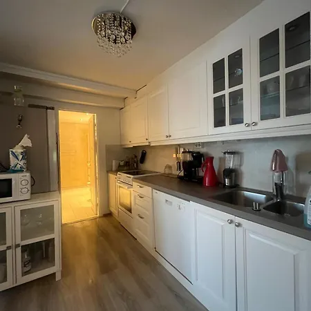 Large With Good View!