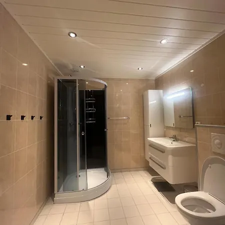 Large With Good View! アパート